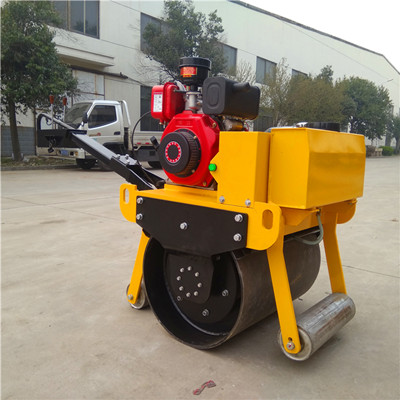小型单钢轮压路机适用范围及优势特点