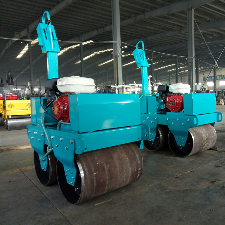 手扶小型压路机“必做”的工作
