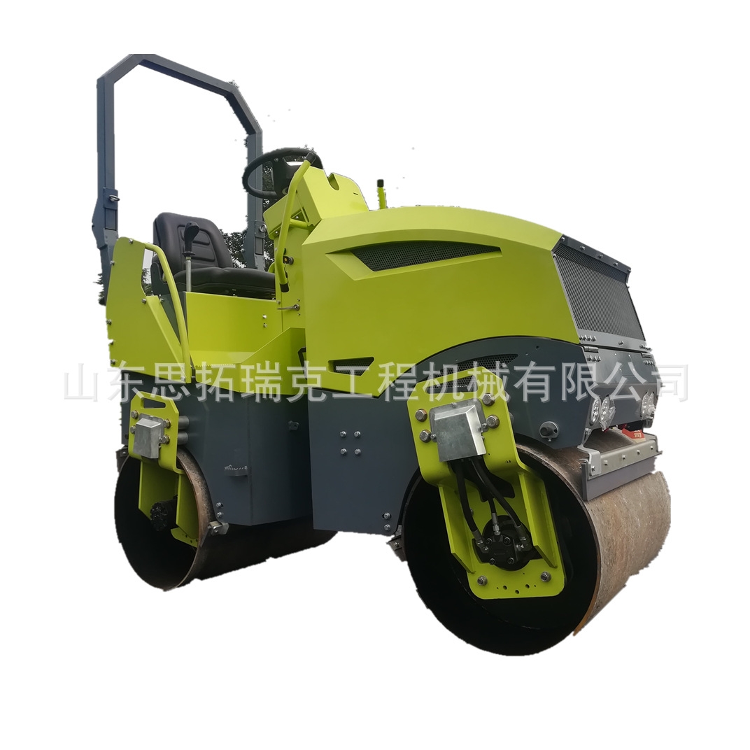 小型压路机变速器“乱档”的原因