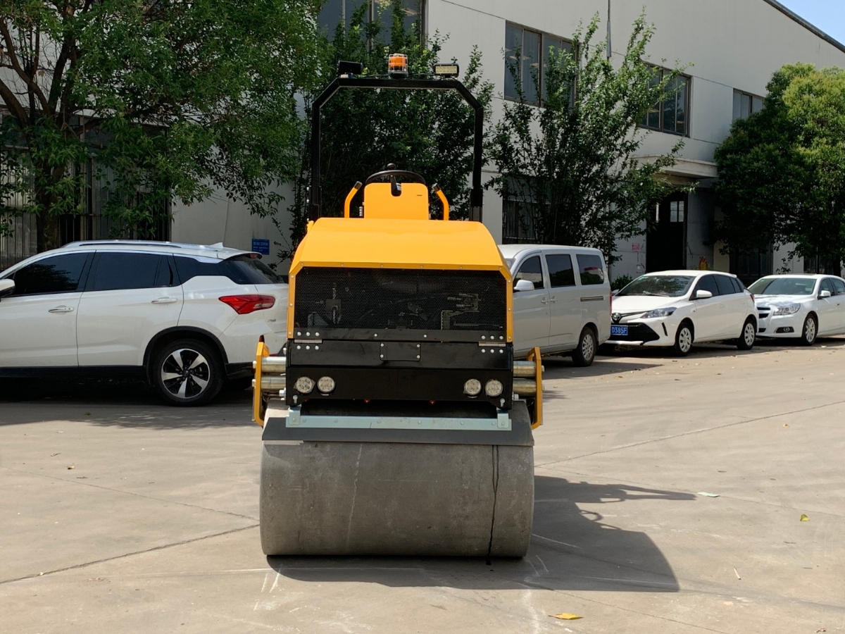 小型压路机适合在什么温度工作?